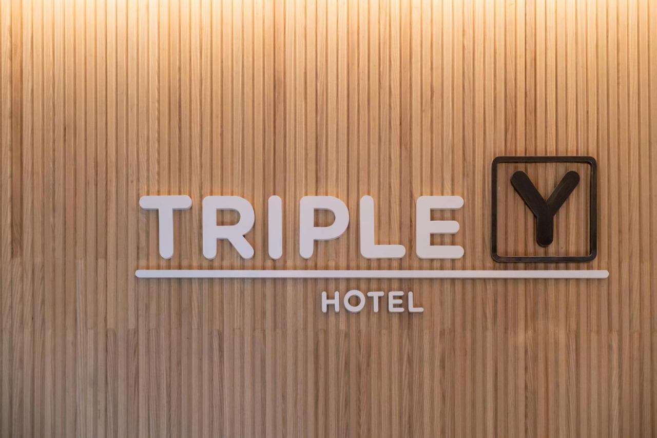 Triple Y Hotel - SHA Extra Plus Bangkok Exterior foto